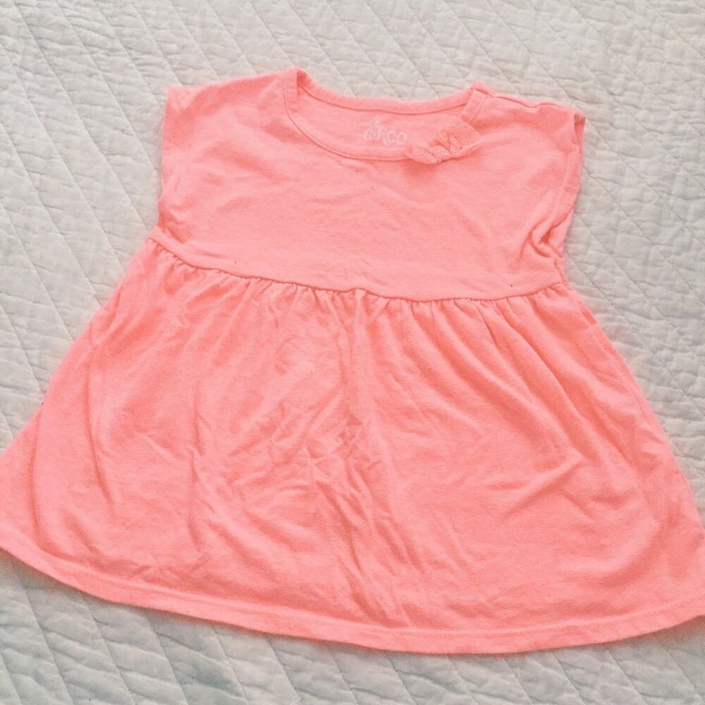 Circo Girl's Short Sleeve Tee sz 4T Skirted bottom